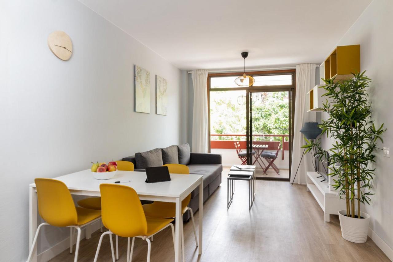 Homeforguest New Modern Apartment With Pool อาโรนา ภายนอก รูปภาพ